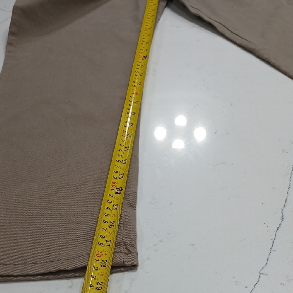 Gloria Vanderbilt Tan Straight-Leg Pants, New With Tags, Sz 16, Stretch - Picture 13 of 13